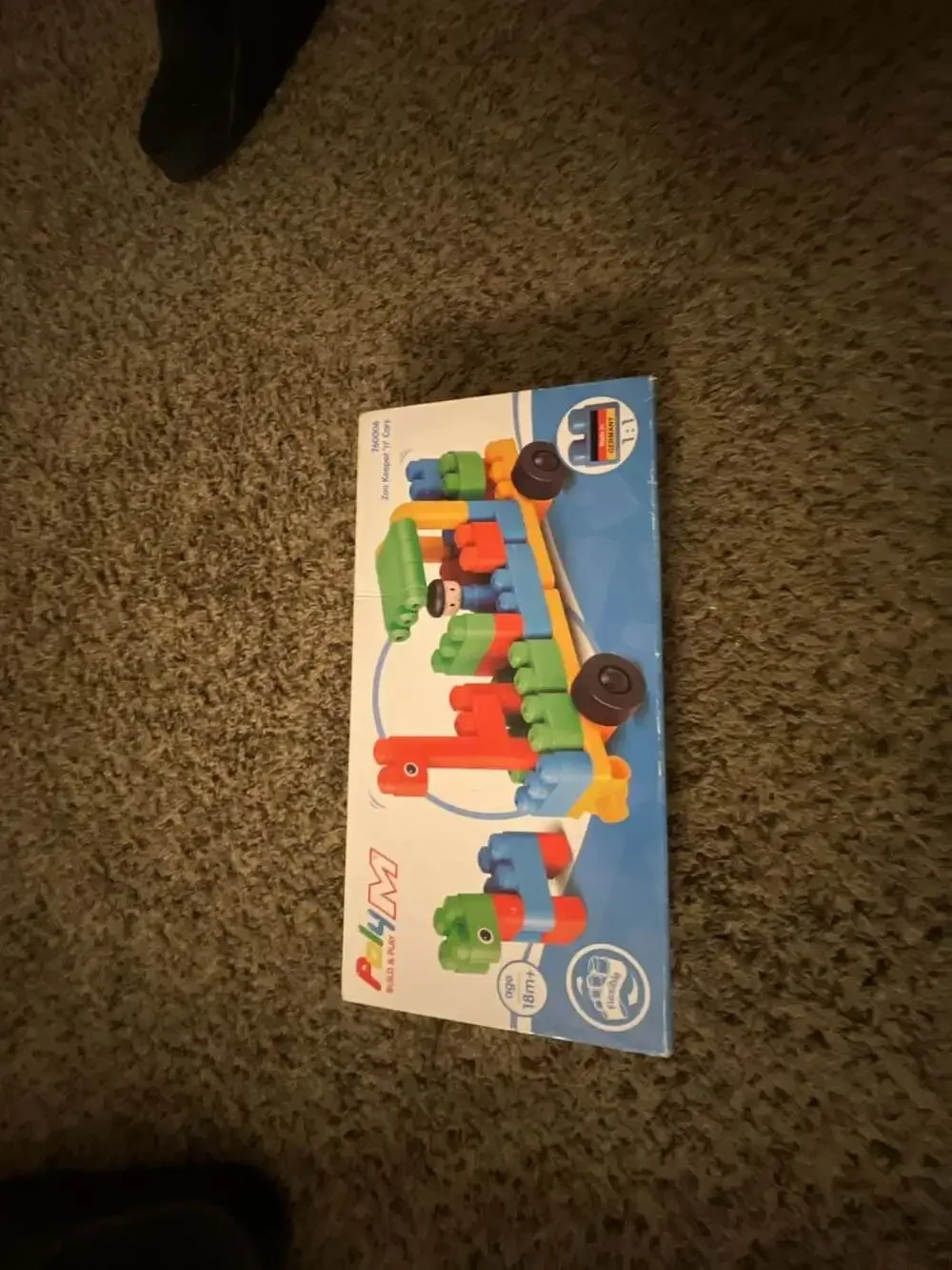 Hape PolyM Zoo Keeper 'n Cars 40-Piece Building Blocks Toy Set (760006)
